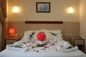 Отель Safari