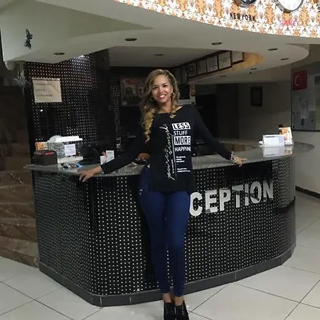 Safari Hotel