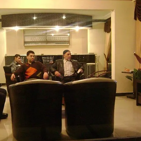 Hotel Safari 3*
